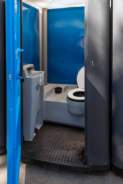 Best Porta potty rental near me  in Bay, AR